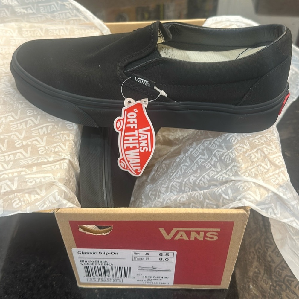VANS Size 8 women.